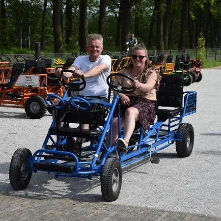 Chalet 30 # Airco # Hygiene # Efteling # Hiking & Biking *