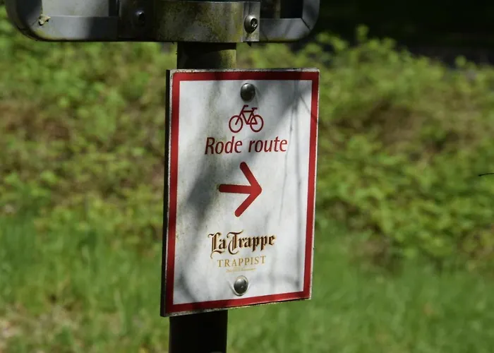 30 # Hygiene # Airport Eindhoven # Airco # Bosrijk # Hiking & Biking # Efteling # Safaripark Domek alpejski